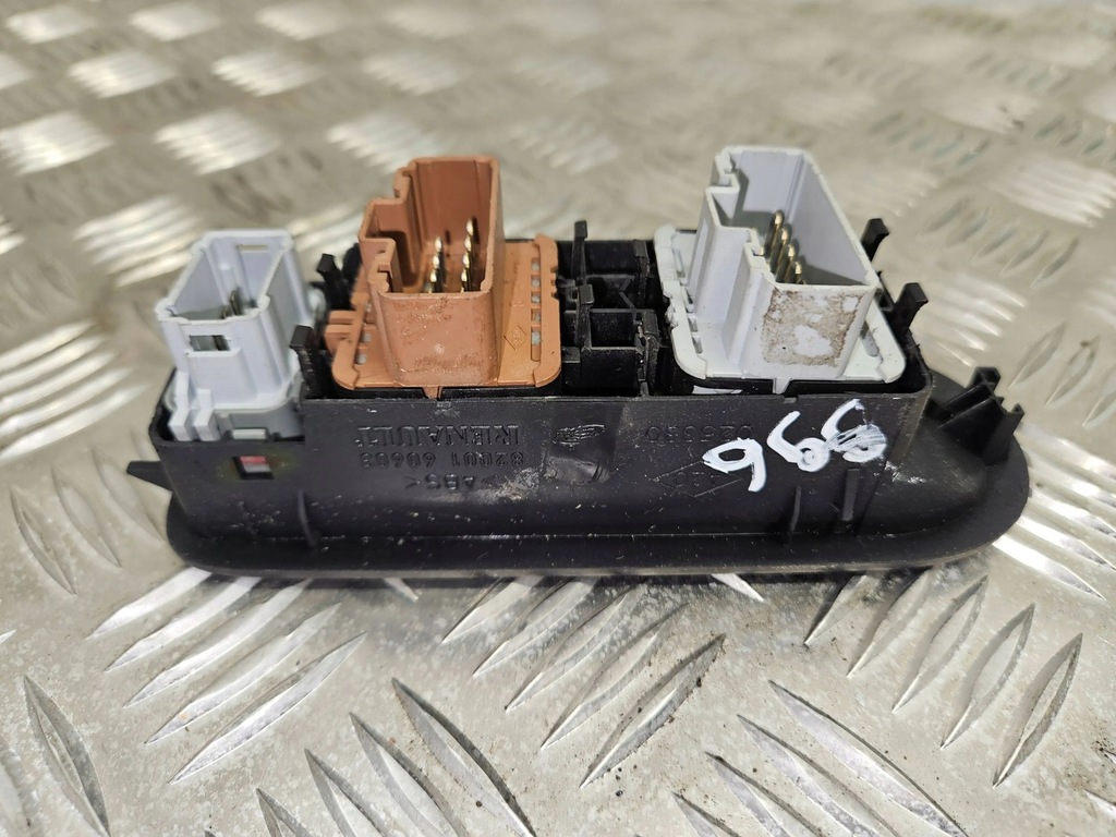 фото №9, Renault scenic ii - grand scenic ii 2007 перед сторона левая кнопки окон