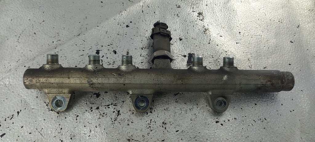 фото №1, Молдинг упорскування alfa romeo 147 02r hb