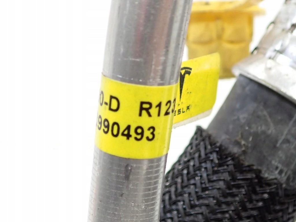 Пабтрубок  шланг трубка кондиционера 1625910-00-d tesla model y 3d3 3d7 22r Цена