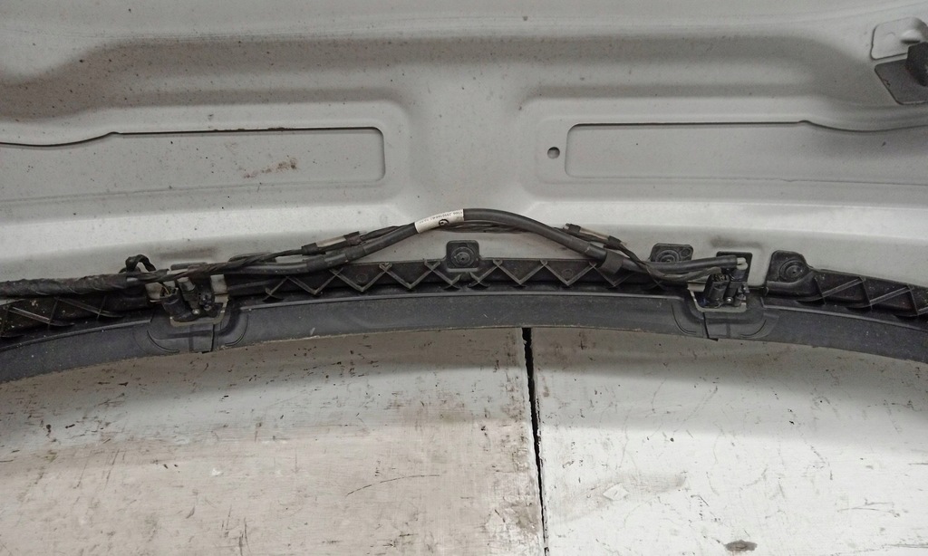 фото №11, Bmw x1 e84 2010 крышка передняя / капот двигателя