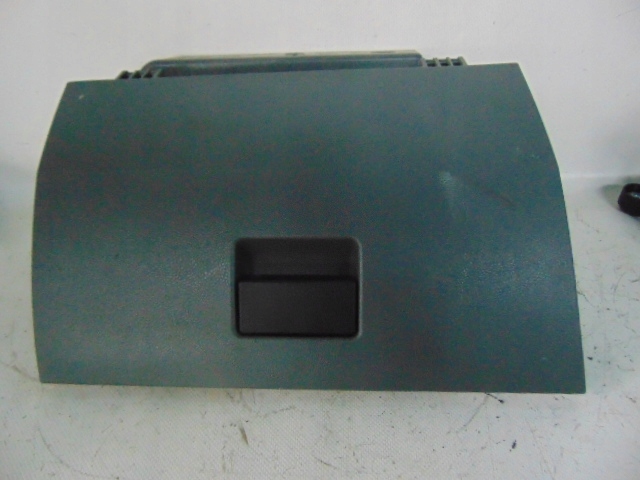 фото №1, Бардачок пасажира ford fiesta mk5 v 02r europa