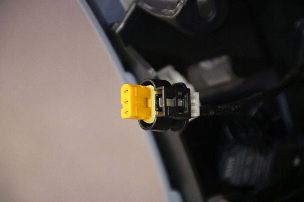 фото №11, Bmw 7 g70 i7 m-pakiet бампер перед usa цвет c4p