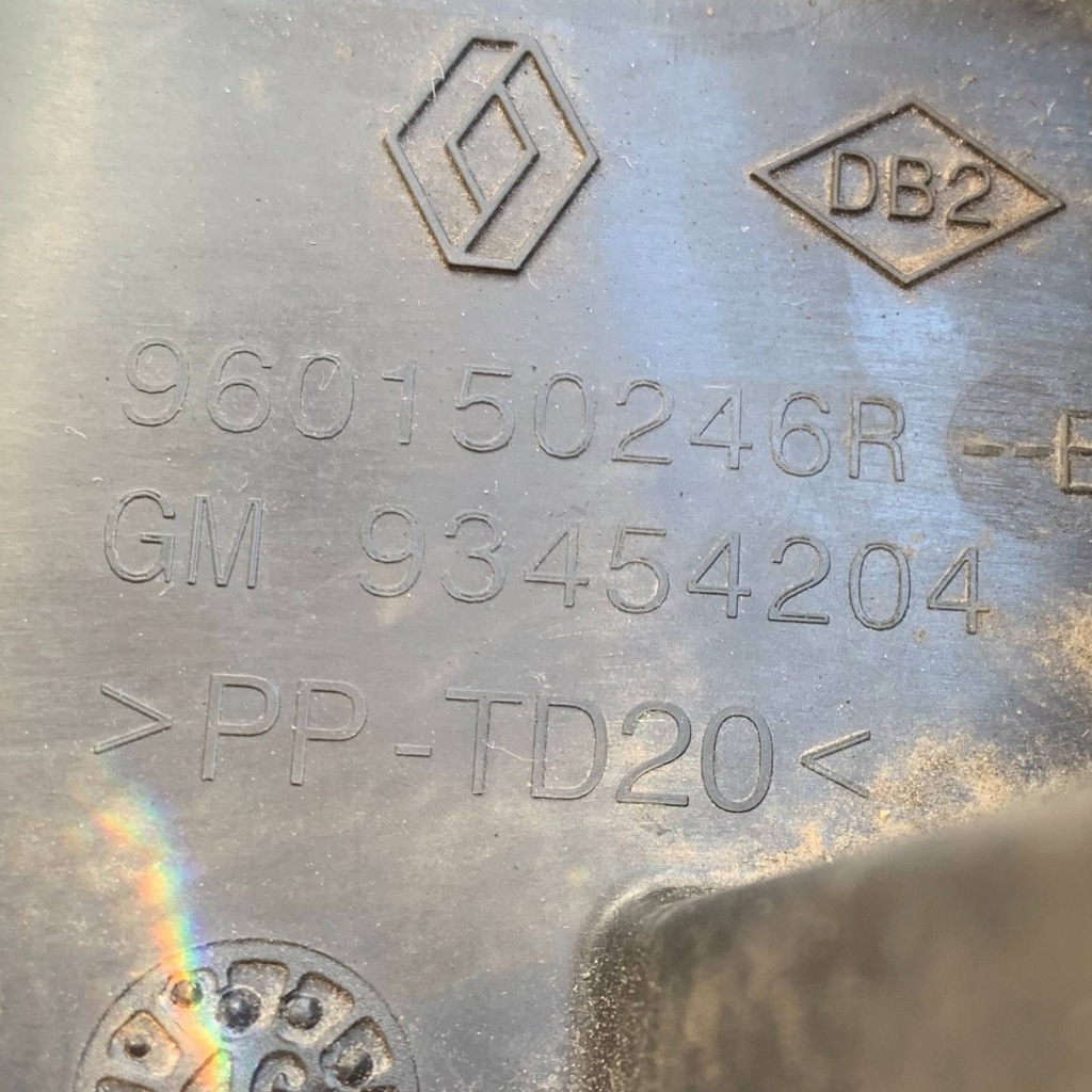 фото №4, Воздухозаборник воздуха труба 165555514r 960150246r renault trafic iii