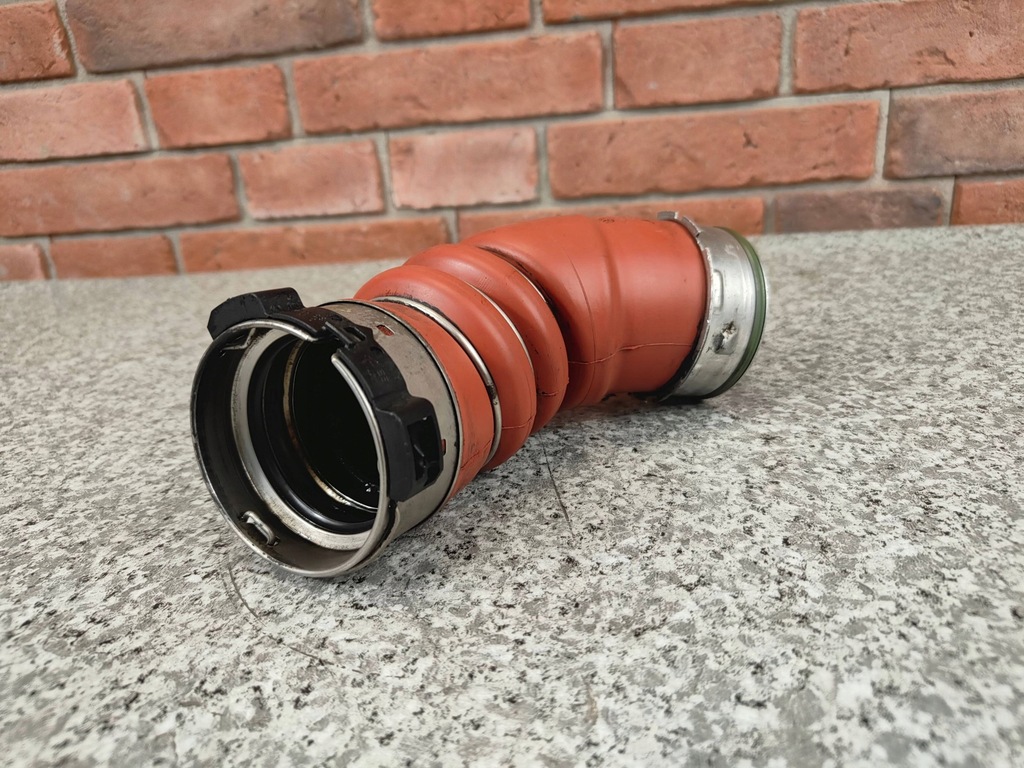 фото №6, Шланг труба wąż інтеркулер bmw x5 e70 x6 e71 3.0sd 3.5d 7799873