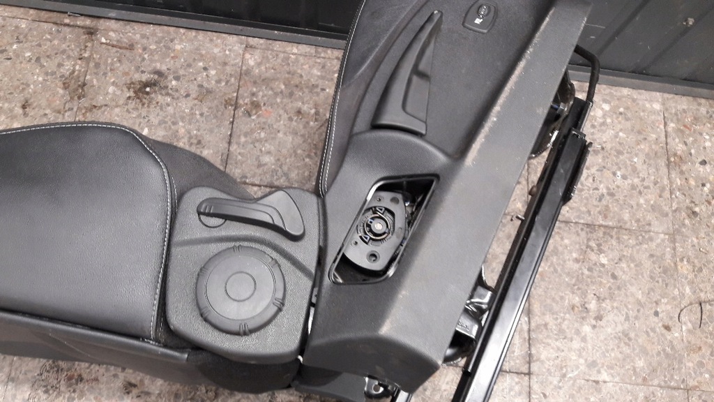 фото №9, Сиденье пассажира renault megane iii kombi