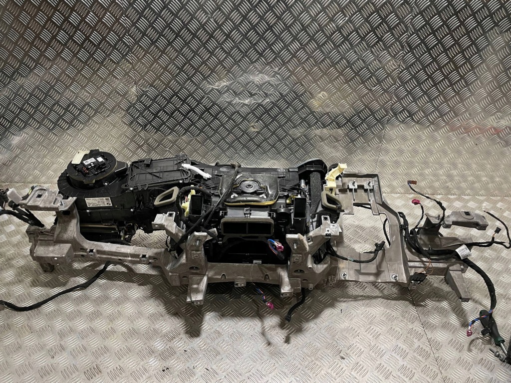 Отопитель воздуходувка каркас bmw 5 g30 g31 9868742 европа в Украине