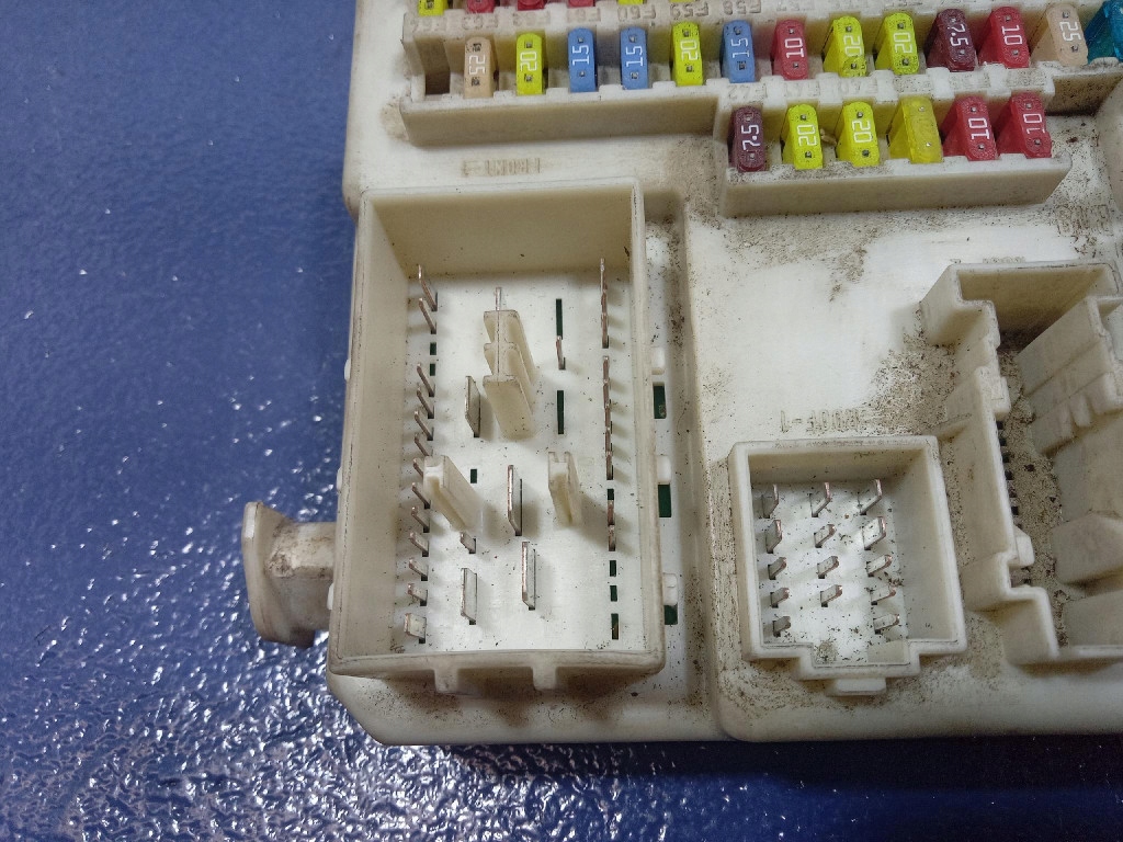 фото №5, Ford focus mk2 модуль bsi коробка запобіжників 4m5t14a073de