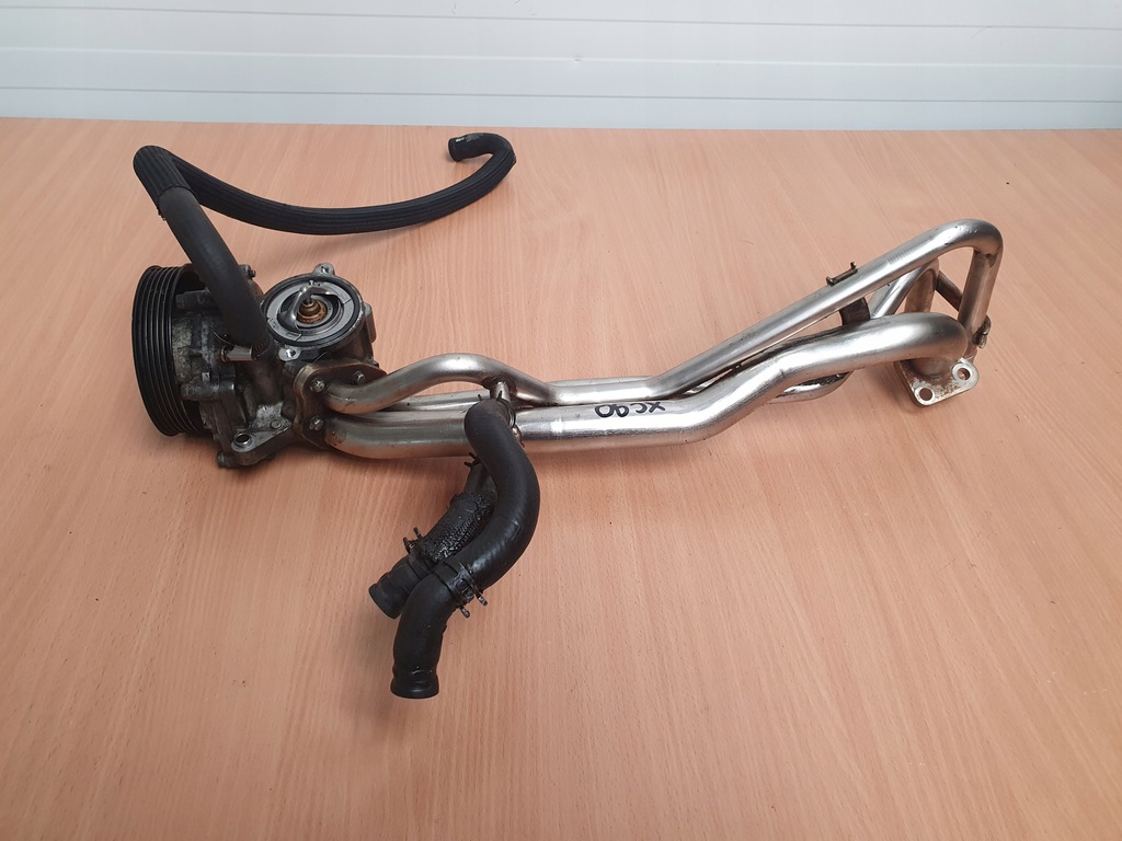 фото №5, Насос wody volvo xc90 i 4.4 шланг wąż