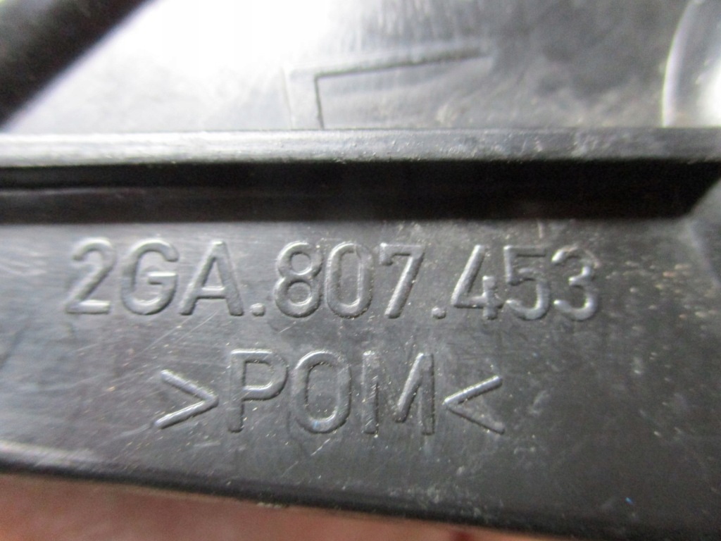 фото №4, Напрямна задня vw t-roc 2ga 2ga807453 2ga807454a