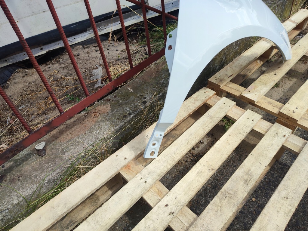 фото №8, Крыло правый перед volvo xc60 y20 i 1 05.08-03.17r лак 707