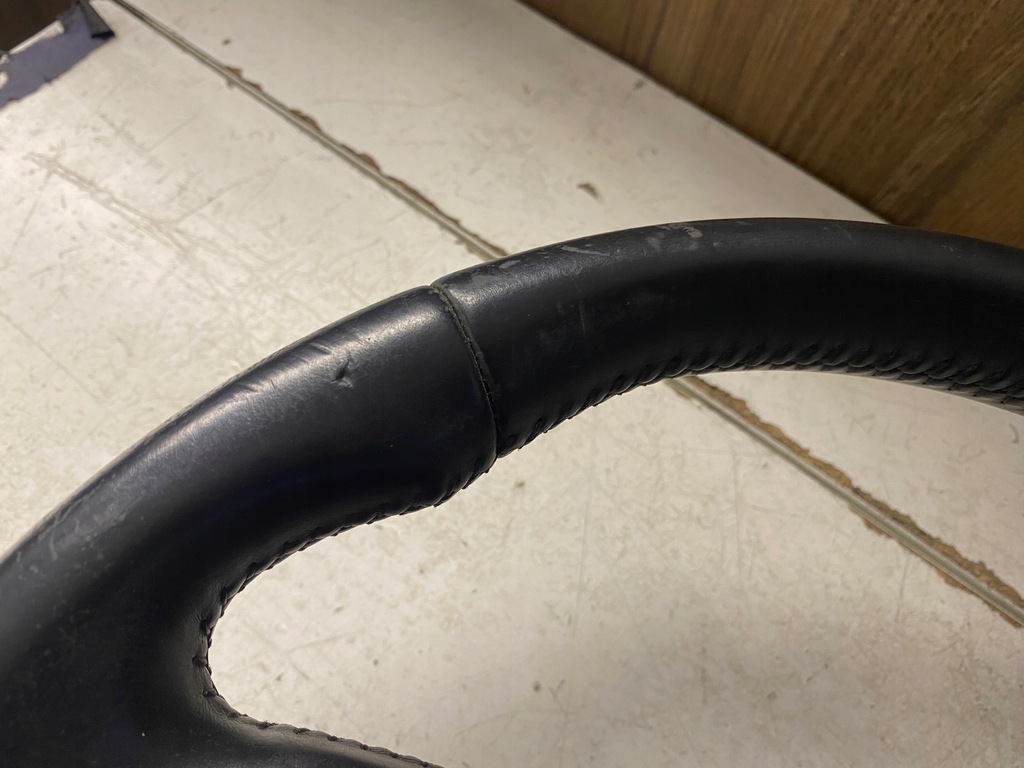 фото №13, Audi a4 b9 воздуховод кожа мультифункция 8w0419091e