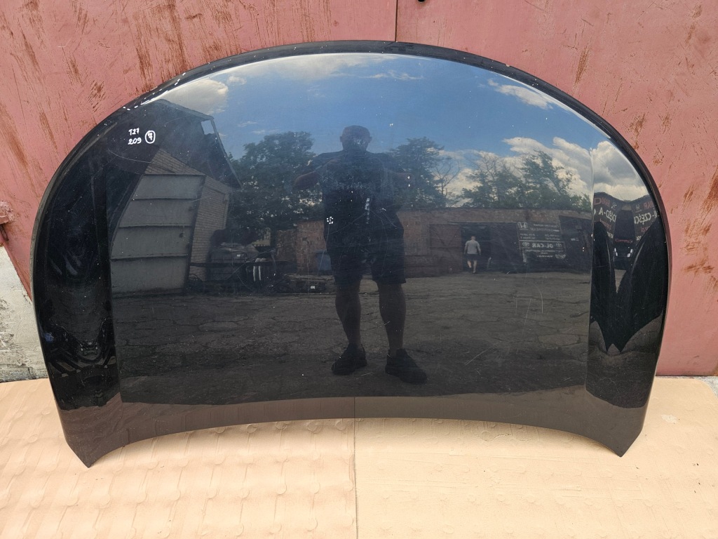 фото №1, Toyota avensis t27 09-14 капот 209