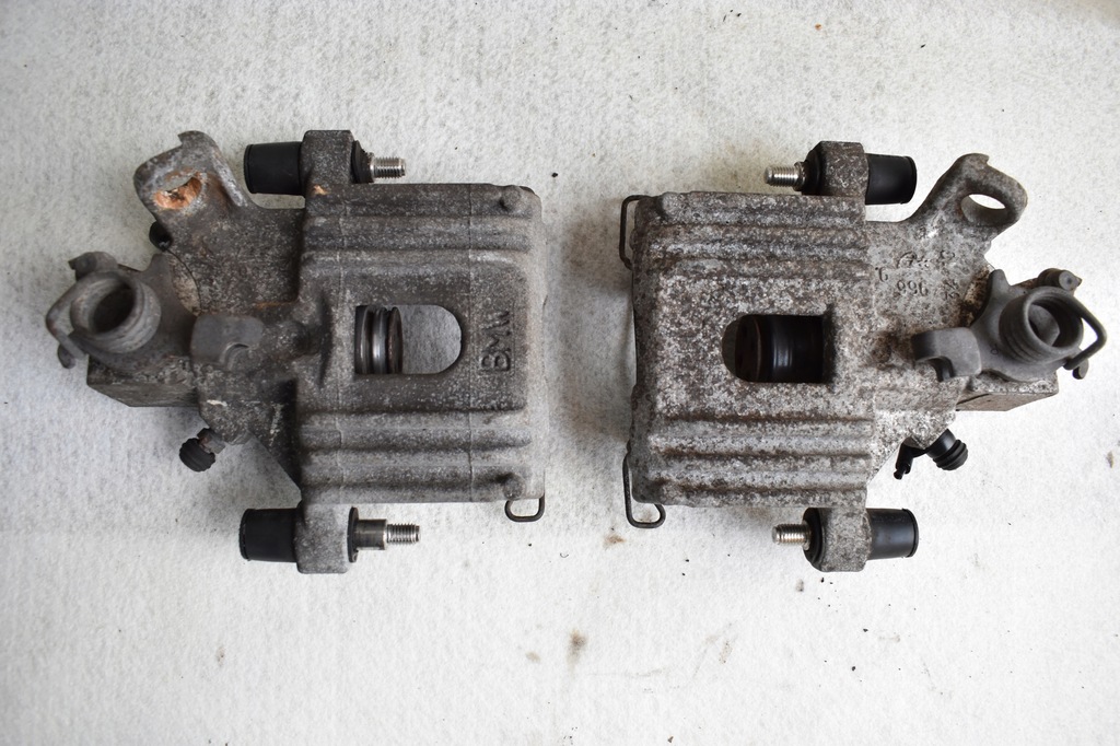 фото №1, Mini one cooper s 01-06 суппорт тормоза задняя правый левый r52 r50 r53