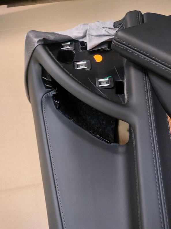 фото №12, Nowa оригінальний номер оббивка обшивка двері лівий правий перед audi r8 spyder шкіра nowa