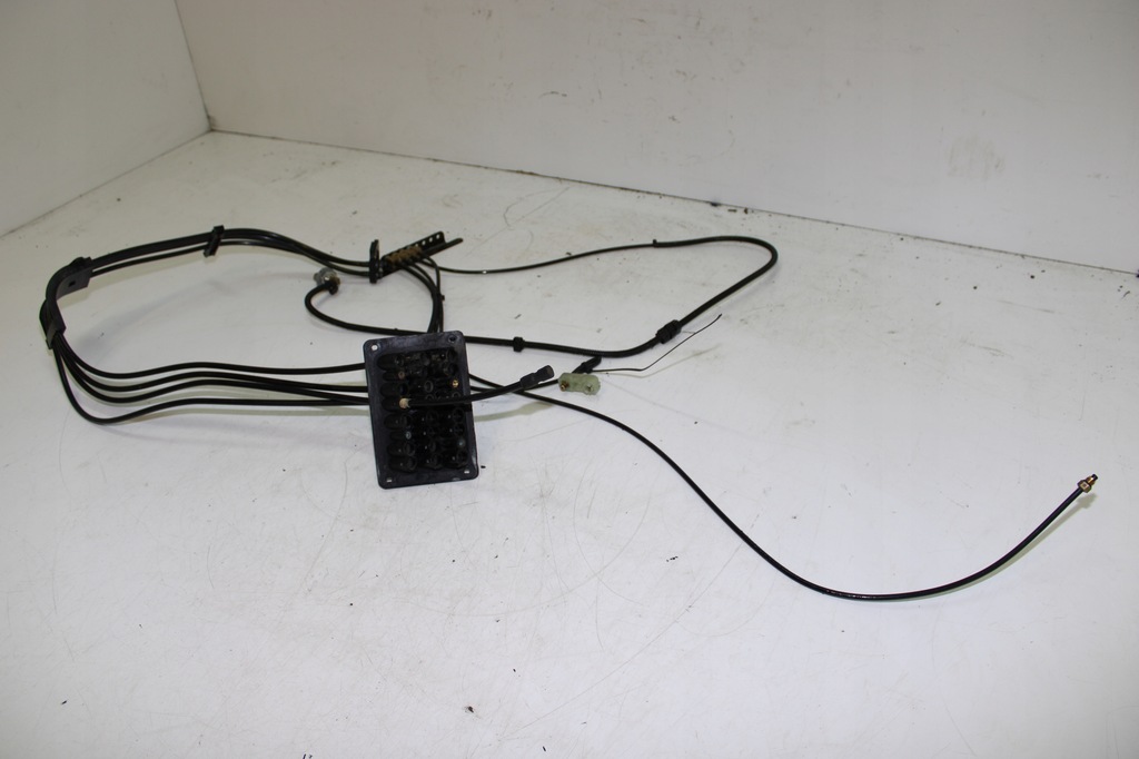 фото №5, Mercedes actros mp4 провода воздуха кабины