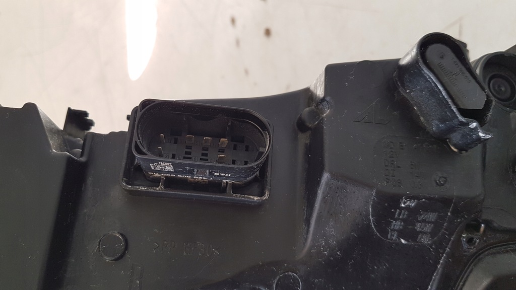 фото №14, Mercedes s klasa s 223 a223 w223 лампа правая перед kpl нет клееная digital