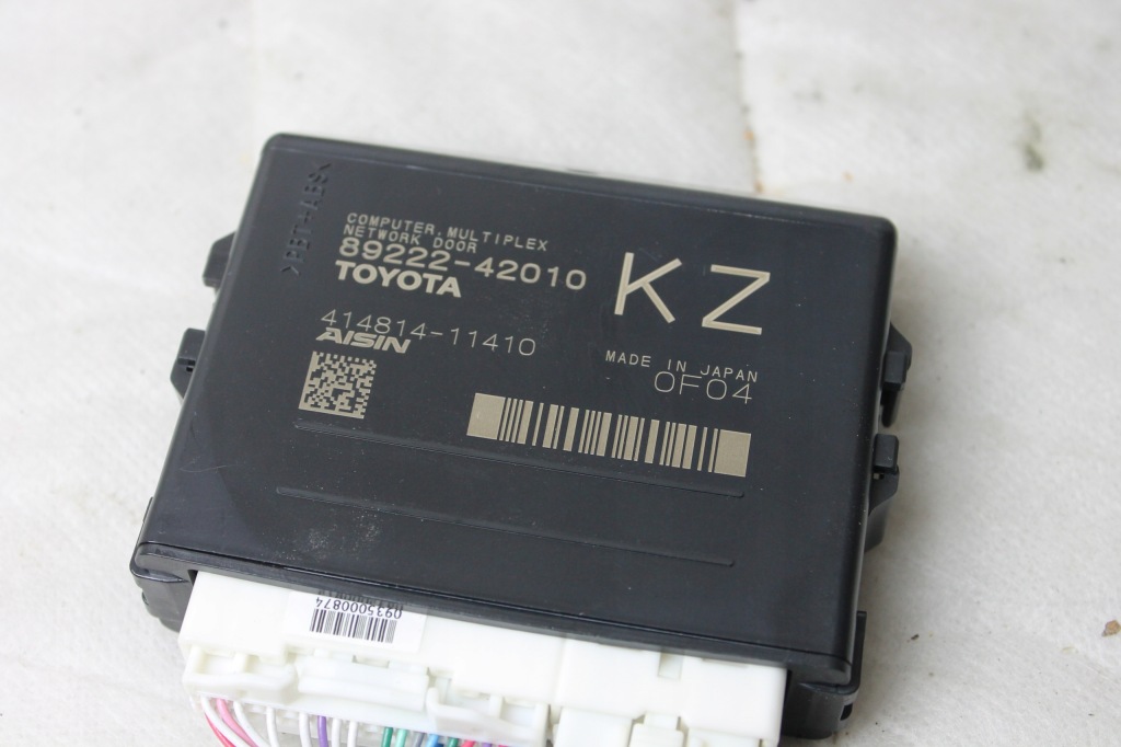 фото №1, Модуль блок управления крышки задняя задний toyota rav4 v 89222-42010