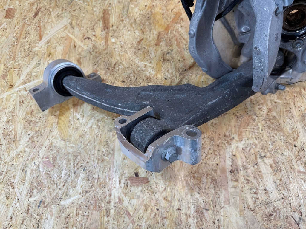 фото №14, Подвеска амортизатор рычаг поворотный кулак левый перед volvo xc90 ii 32269548