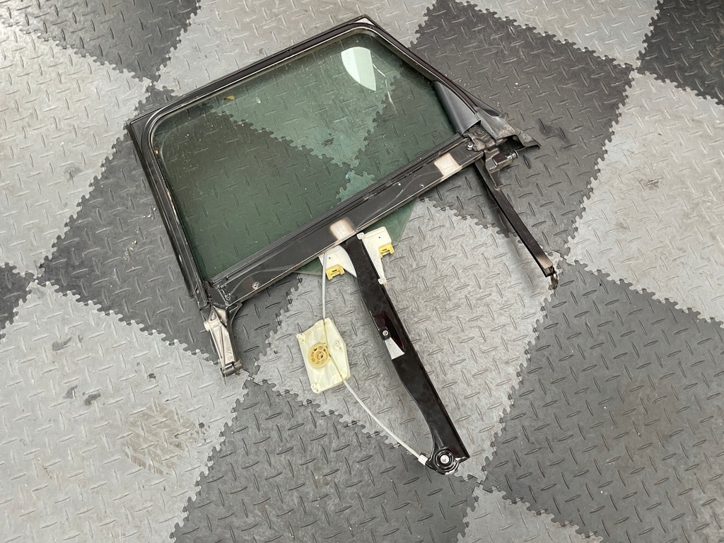 фото №4, Audi a3 8p скло підйомник механізм правий задня