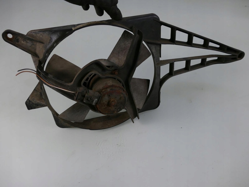 фото №1, Opel оригинальный номер 090531017 вентилятор радиатора