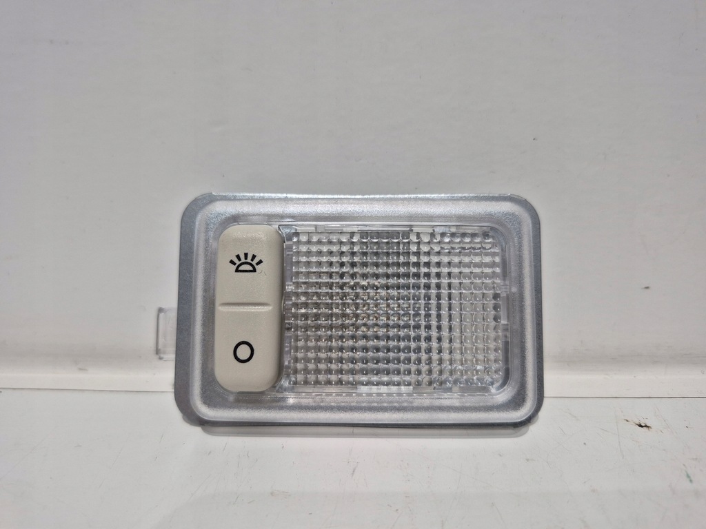 фото №1, Ford ecosport ii 18r лампа освещение кабины wenętrza оригинальная