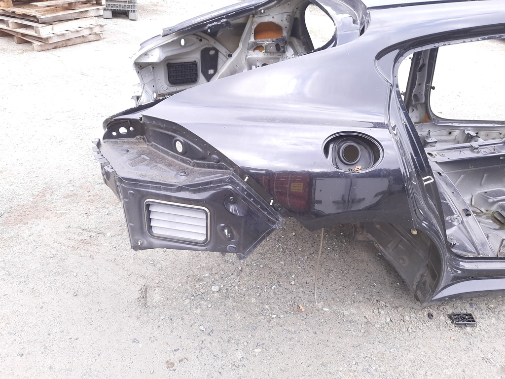 фото №1, Porsche panamera 970 чверть задня задня права крила