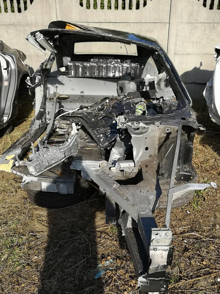 фото №1, Audi r8 кузов рама четверть