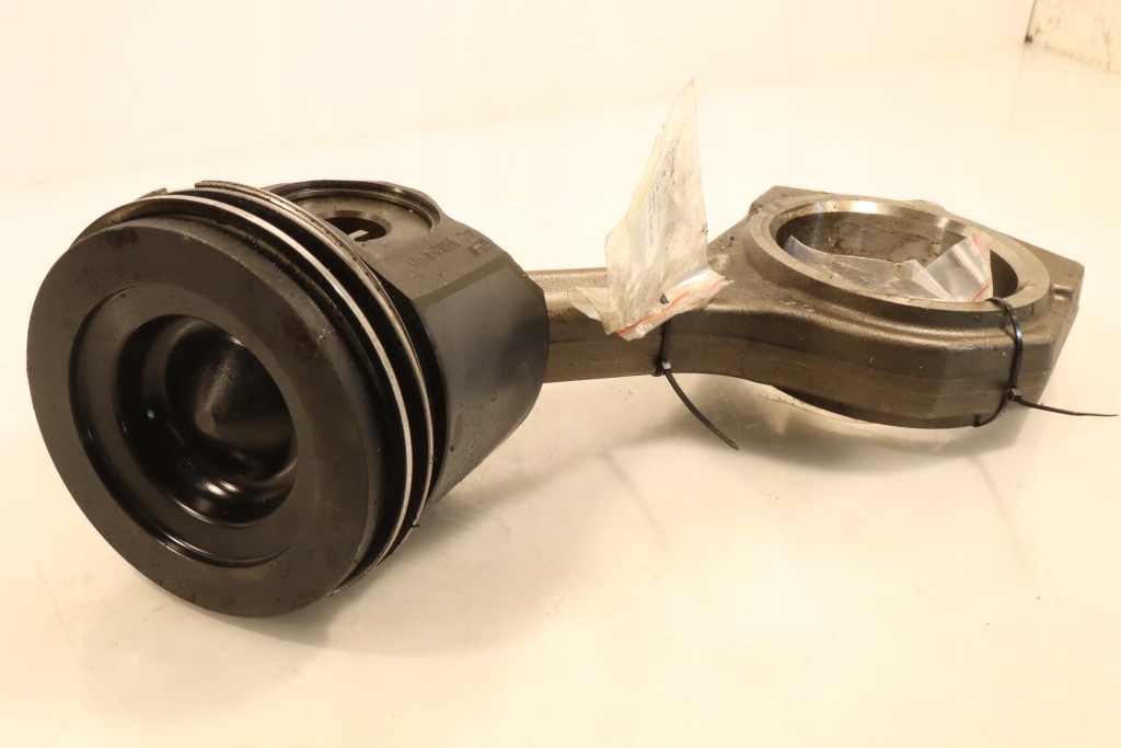 фото №5, Поршень шатун iveco stralis as 440 stu128075