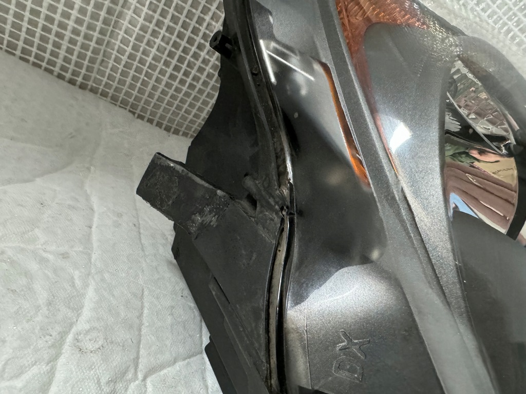 фото №2, Alfa romeo mito правая лампа передняя