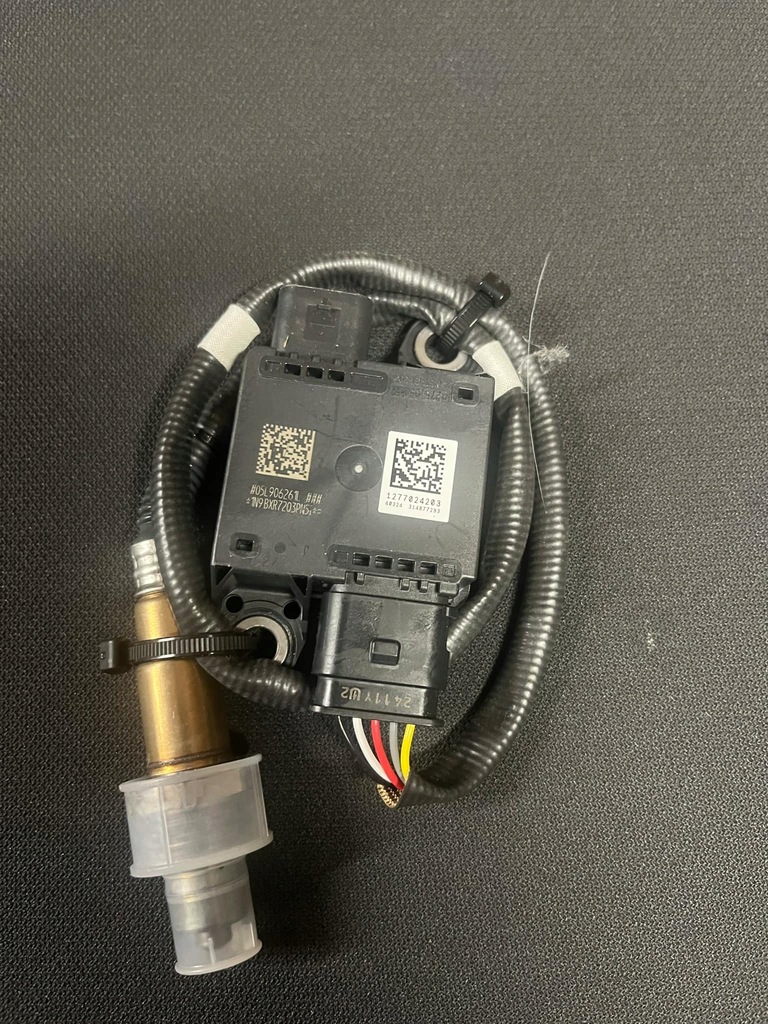 фото №1, Vw датчик лямбда-зонд 05l906261l