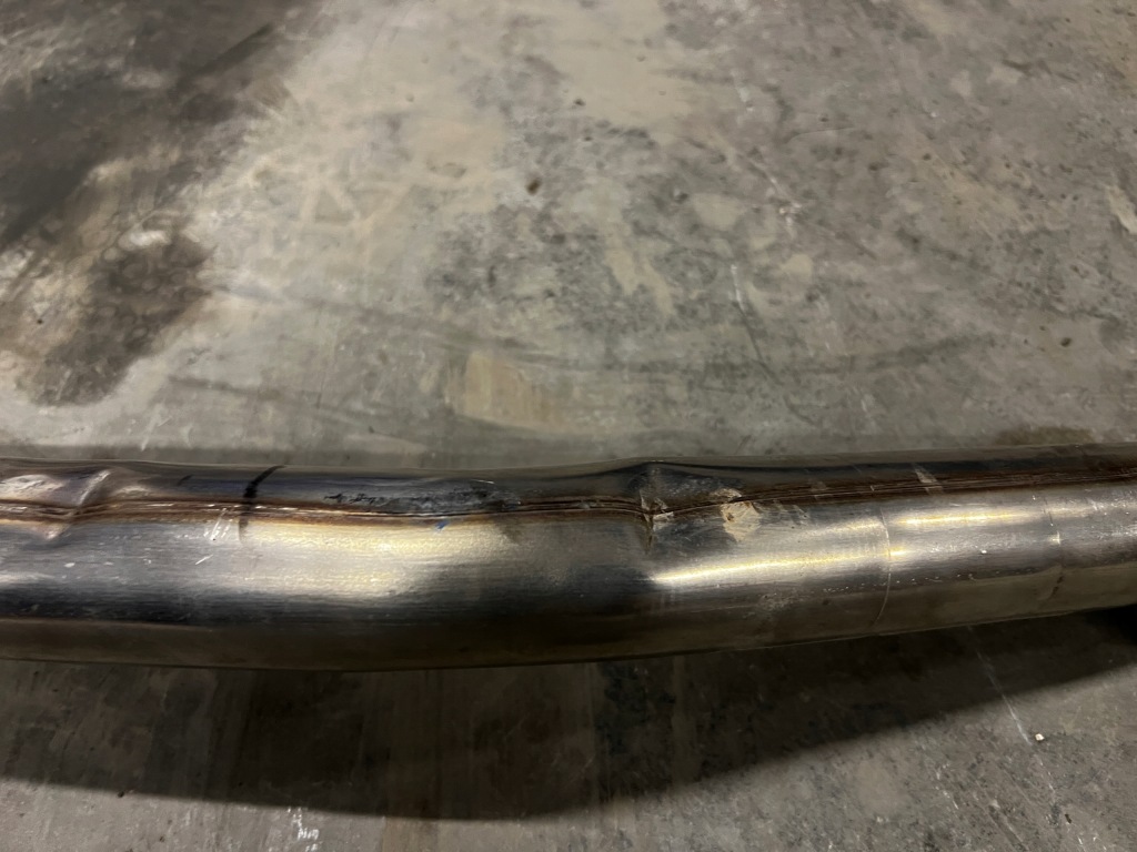 Труба вихлопна вихлоп середній renault espace vi 1.2 e-tech Зі Шроту