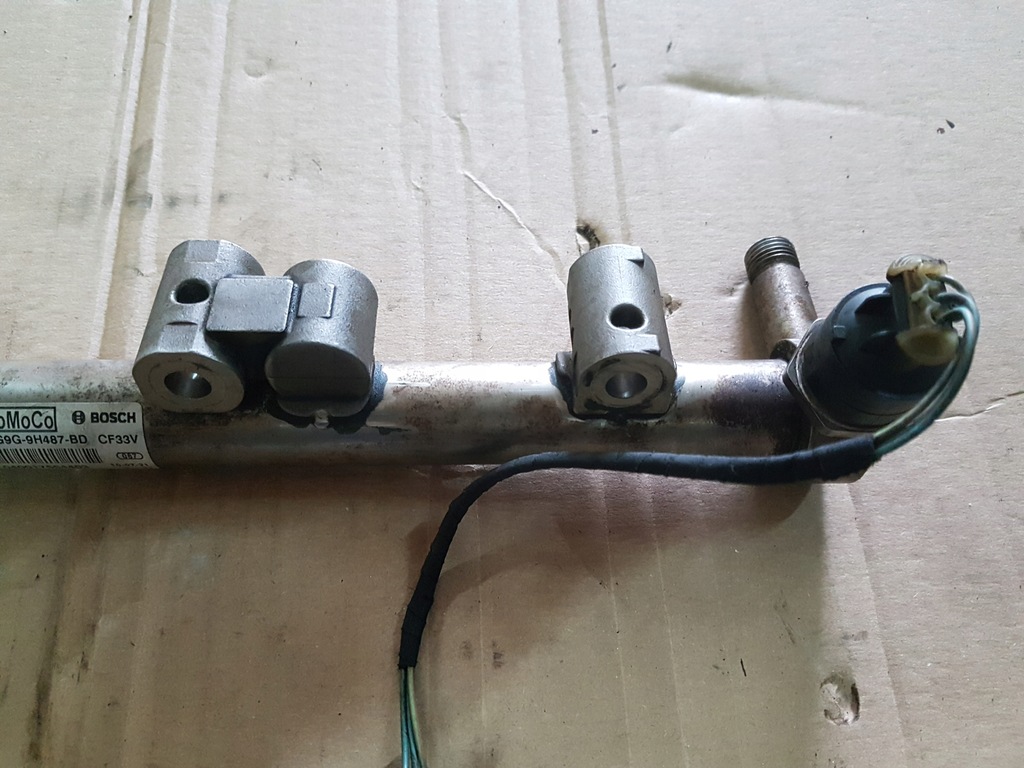 фото №4, Ford mondeo mk4 молдинг впрыскная 2.0 ecoboost