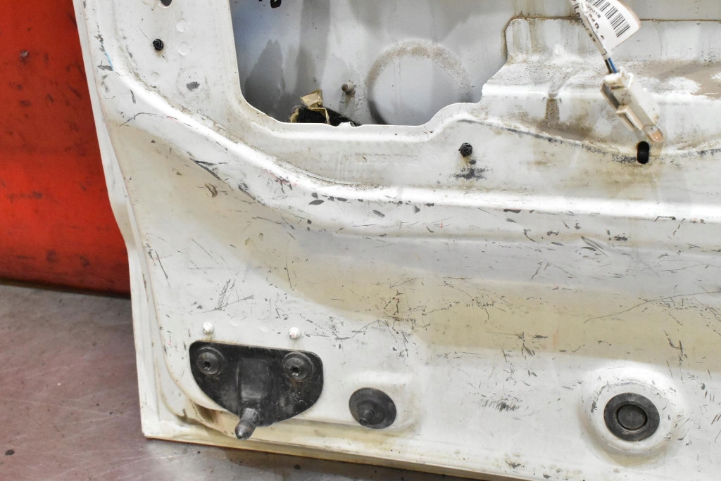 Дверь задние левая крыло белый dacia dokker 1 1 рестайлинг  17-21 Киев