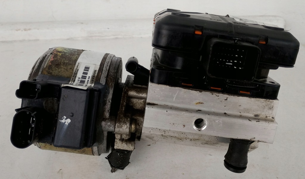 Насос підвіска hydro lds citroen c5 x3 i ii 01-07 965560580 9636713880 Зі Шроту