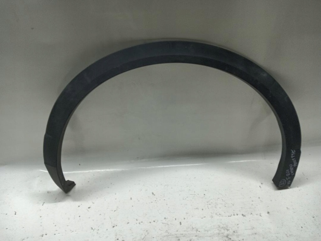 фото №1, Молдинг łuczek крила правий задня vw t-roc cabrio 2gc854820