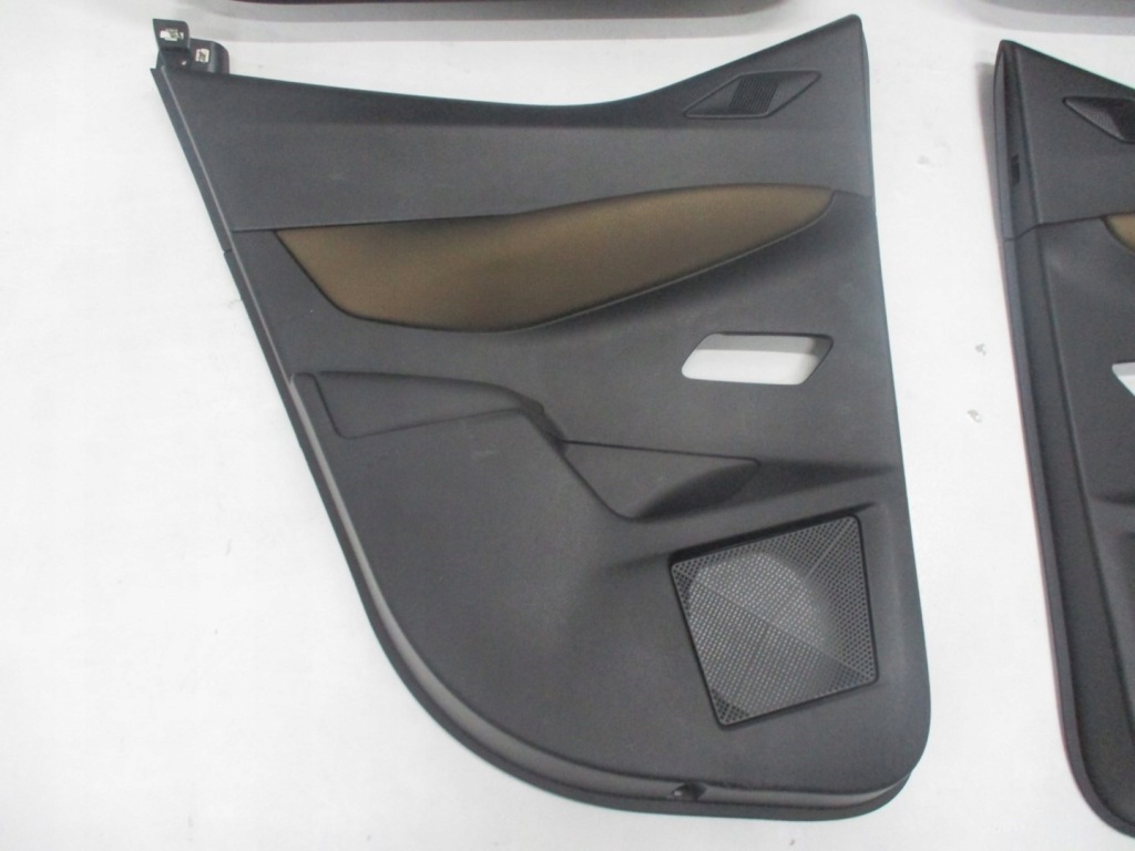 фото №3, Обивка обивка дверь citroen ds3