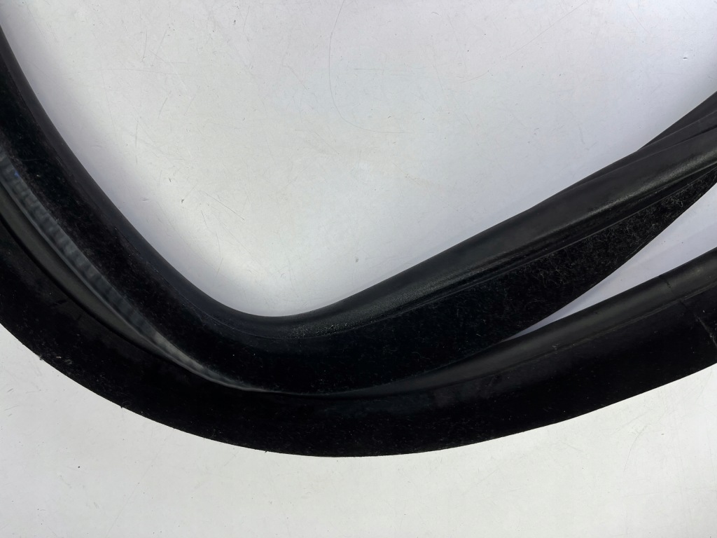 фото №8, Bmw f36 прокладка кузовная дверь задних левых правых 7401894