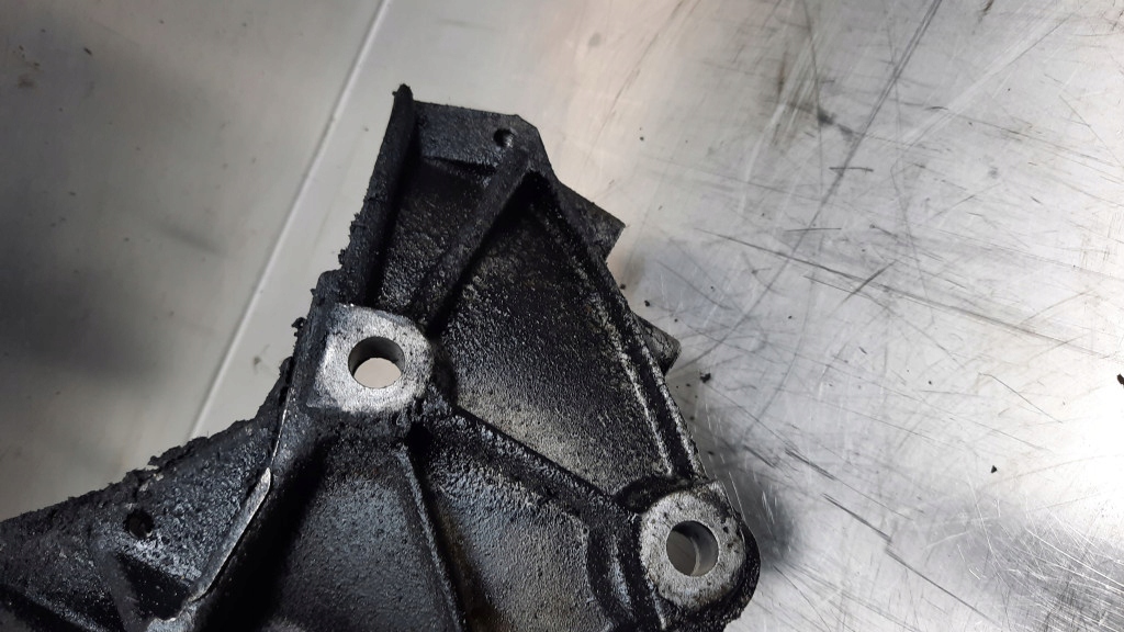 фото №9, Кронштейн двигуна 8200154164 renault espace iv 2.2 dci