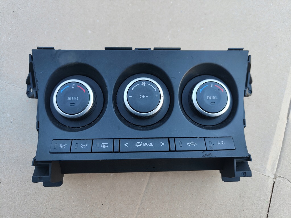 фото №1, Панель обдув кондиціонер mazda 3 ii bl 08-13 europa
