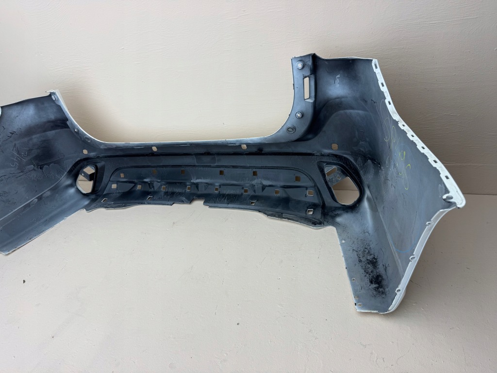 Mitsubishi outlander 3 3 рестайлінг  16r- бампер задні задній 6410c798zz Київ