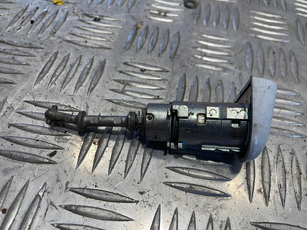 фото №1, Вкладка двері перед ліва smart forfour fortwo 453 europa