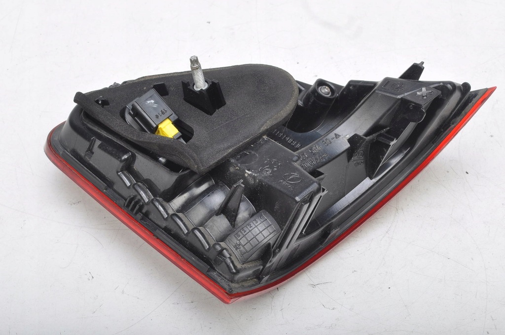 фото №7, Peugeot 2008 i lift лампа левая задняя левый задняя w крышка 9814758480