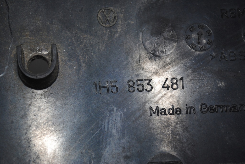 фото №8, Накладка задняя крышки лампы vw vento hella 1h5853481
