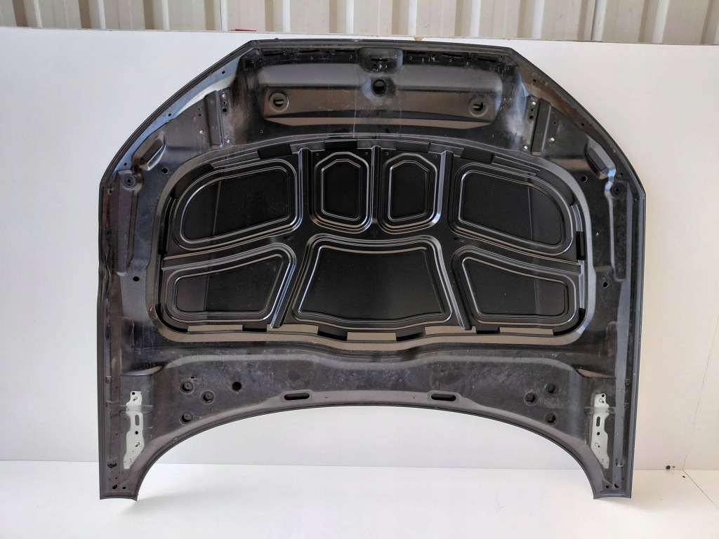 Audi a4 b9 8w капот крышка двигателя оригинал с Разборки