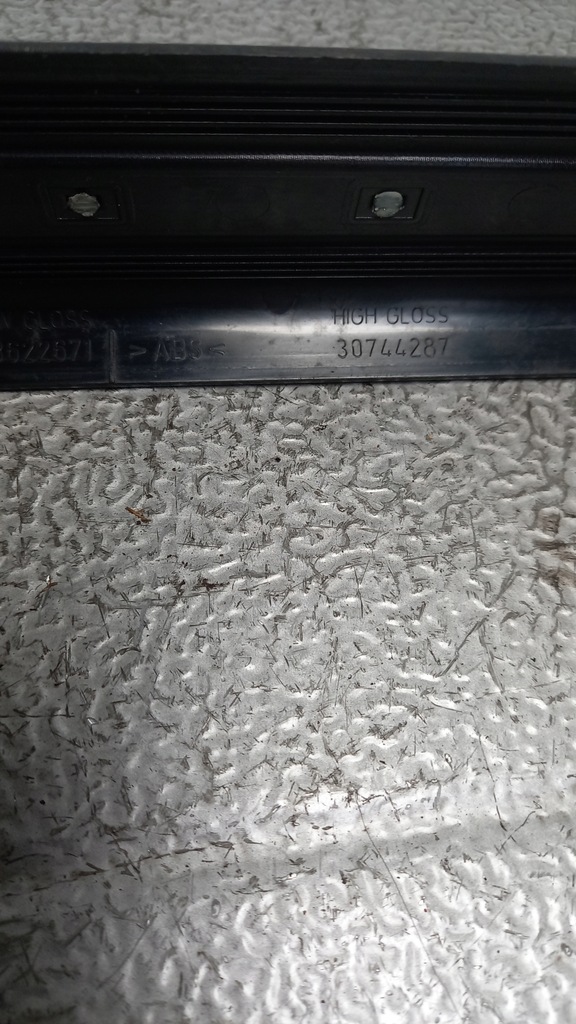 фото №5, Молдинг поріг volvo v50