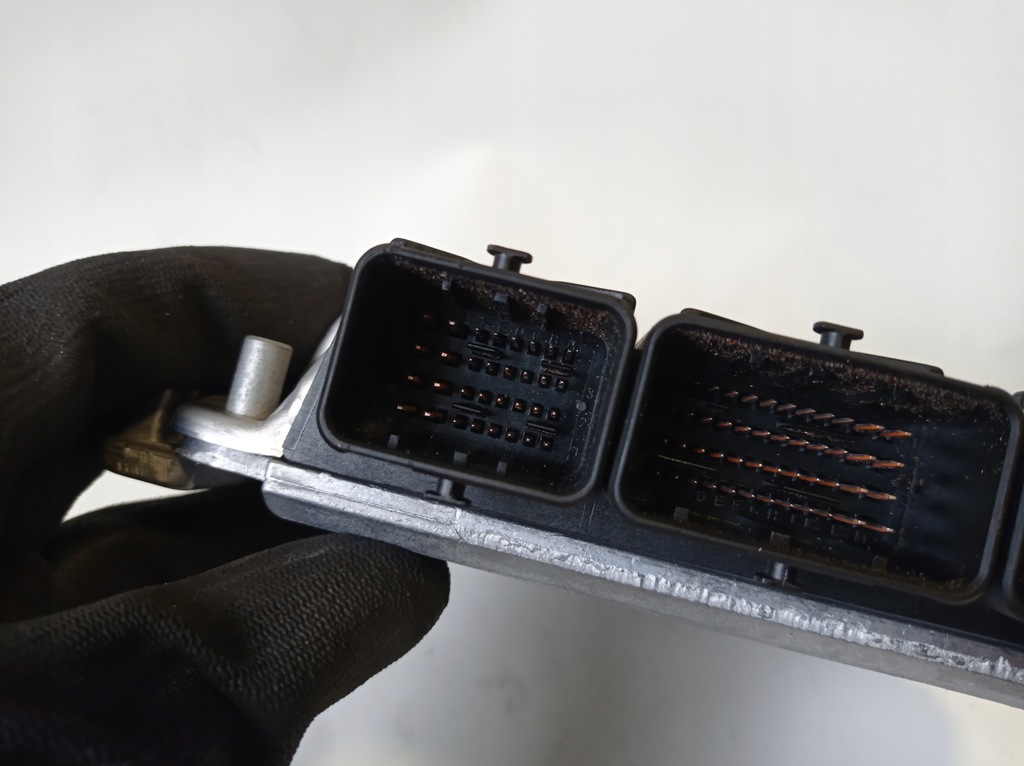 фото №5, Бортовий комп'ютер volvo v40 0281010440