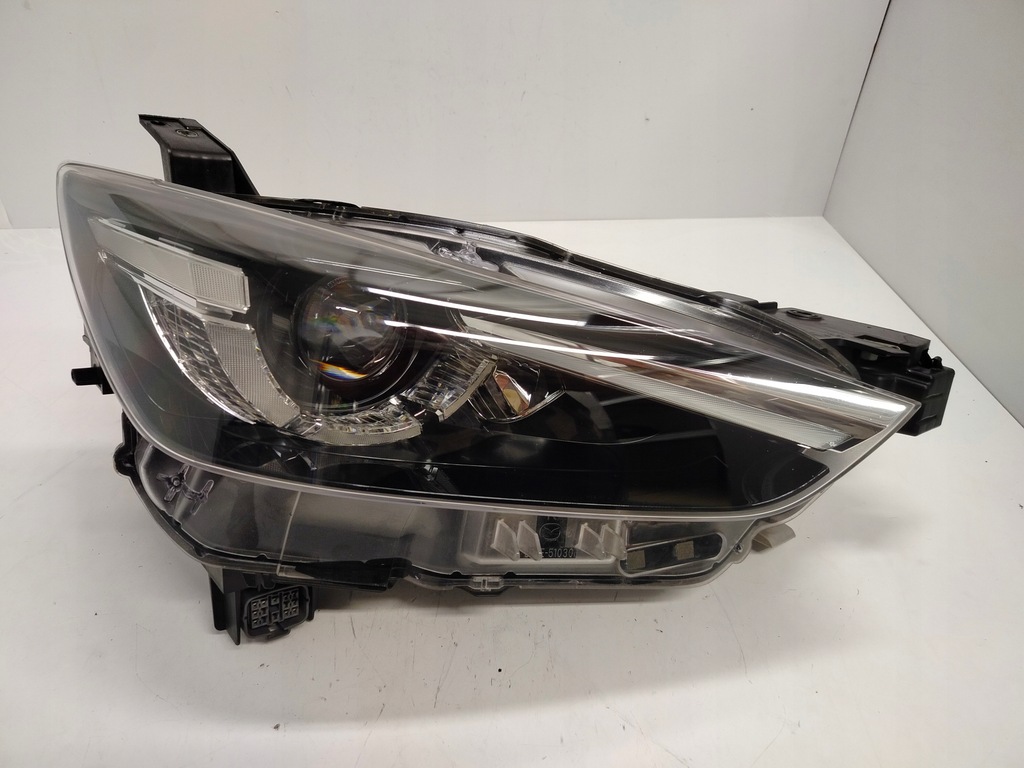 фото №1, Mazda cx3 full led 10 pinów лампа права