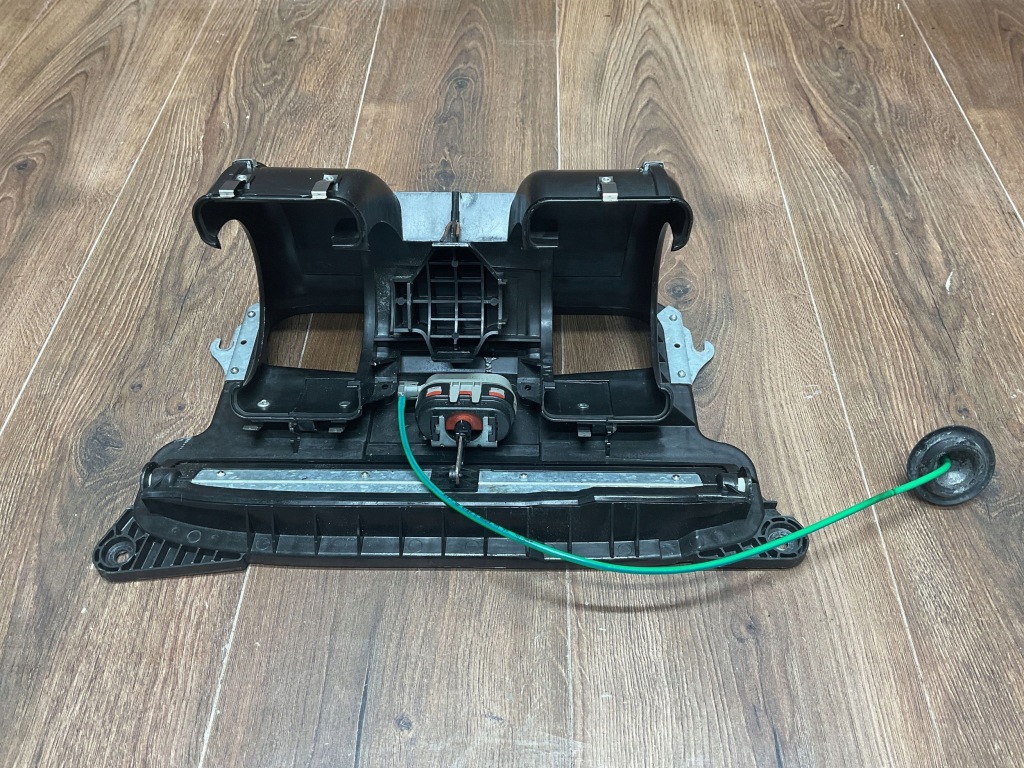 фото №1, Корпус отопителя mercedes-benz sl r129 9169850117 9169850217