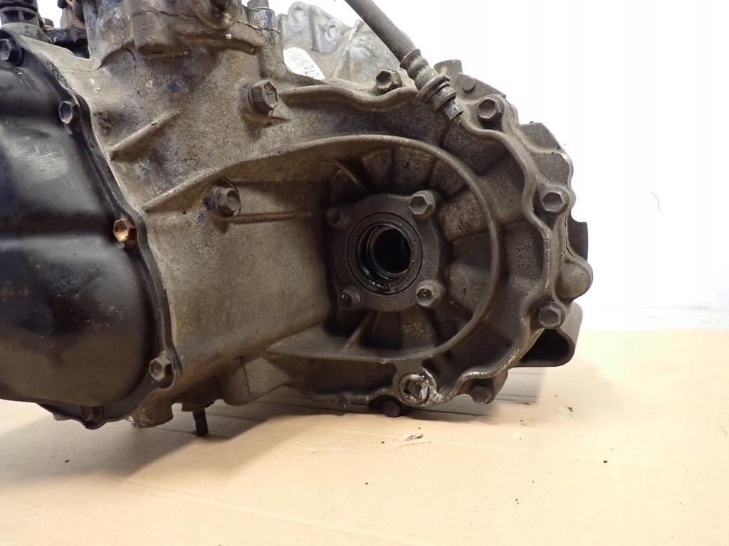 фото №8, Suzuki liana 1.6 benz 01-07 коробка передач передач