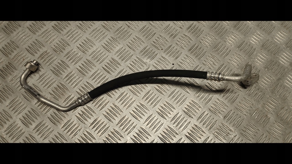 фото №4, Mercedes w206 трубка кондиционера a2068304102